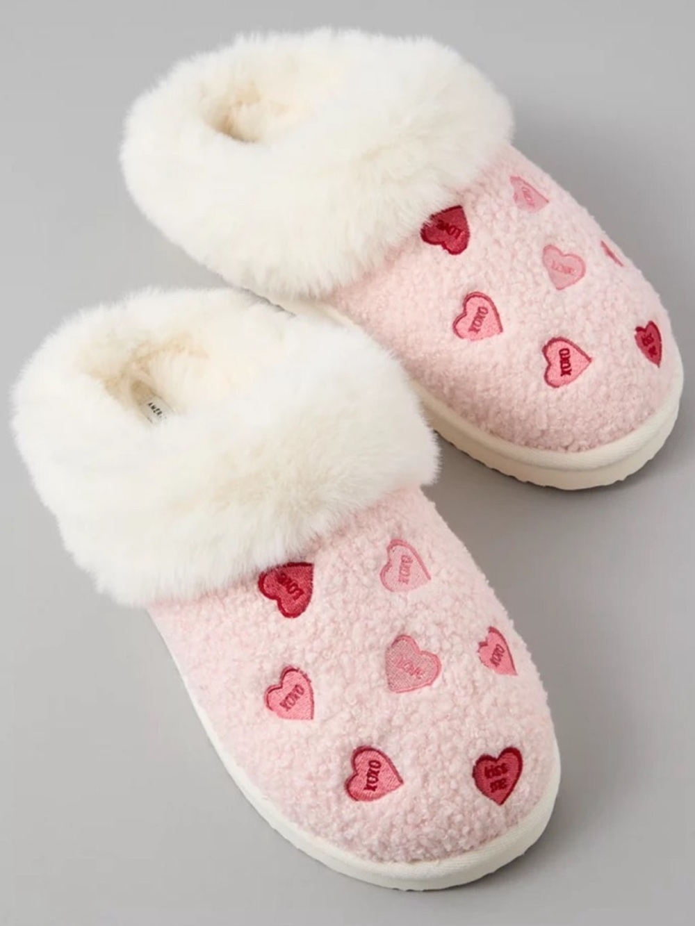 AE Candy Hearts Scuff Slippers